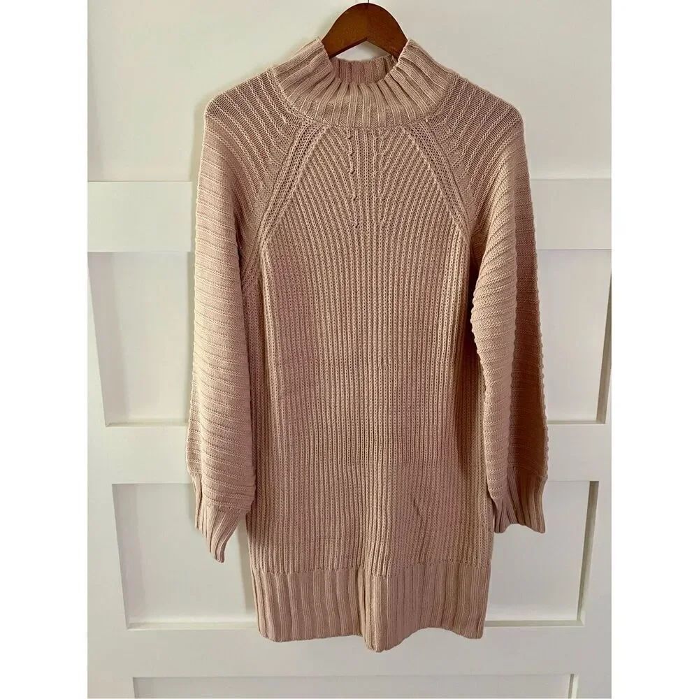Pale pink sweater dress or extra long sweater size L